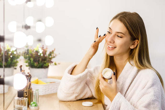 MOISTURIZING BEFORE MAKEUP: WHY IS IT A MUST?